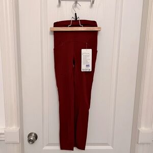 NWT Lululemon Power Thru HR Tight 25”
Size 0
DTBN